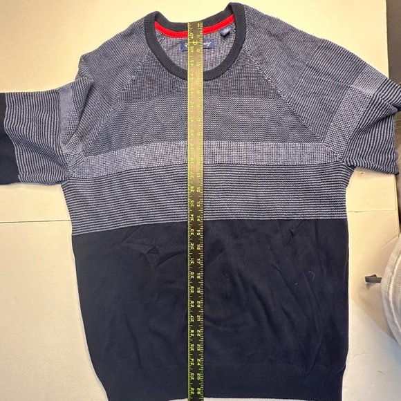 English laundry. Men’s long sleeve pull‎ over sweater. Size medium. - Picture 8 of 8